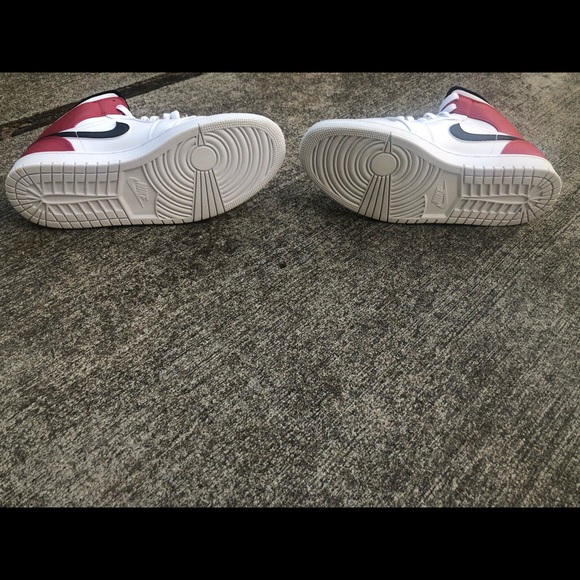 DSWOB Air Jordan 1 Mid Chicago alternate sz 13 - Picture 5 of 5